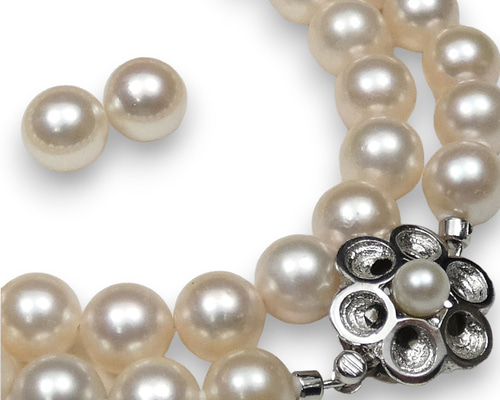 アコヤ本真珠ネックレス 日本産 8.5-9.0mm / 9.2mm珠パール