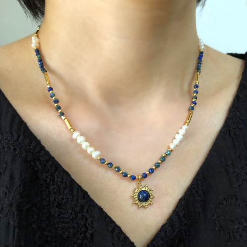 ビーズネックレス 特集掲載》淡水パールとカイヤナイトのエスニック風ビーズネックレス