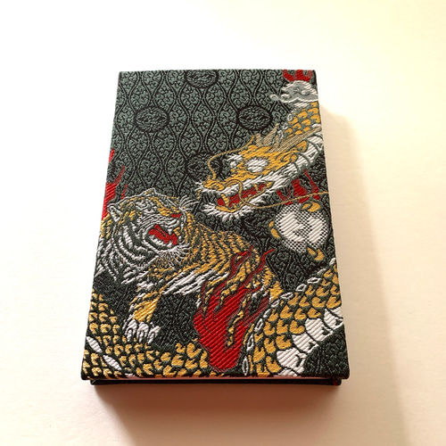 龍虎〜藍墨茶』 金襴織物御朱印帳 B6大判サイズ 龍 虎 雲立涌 有識文様