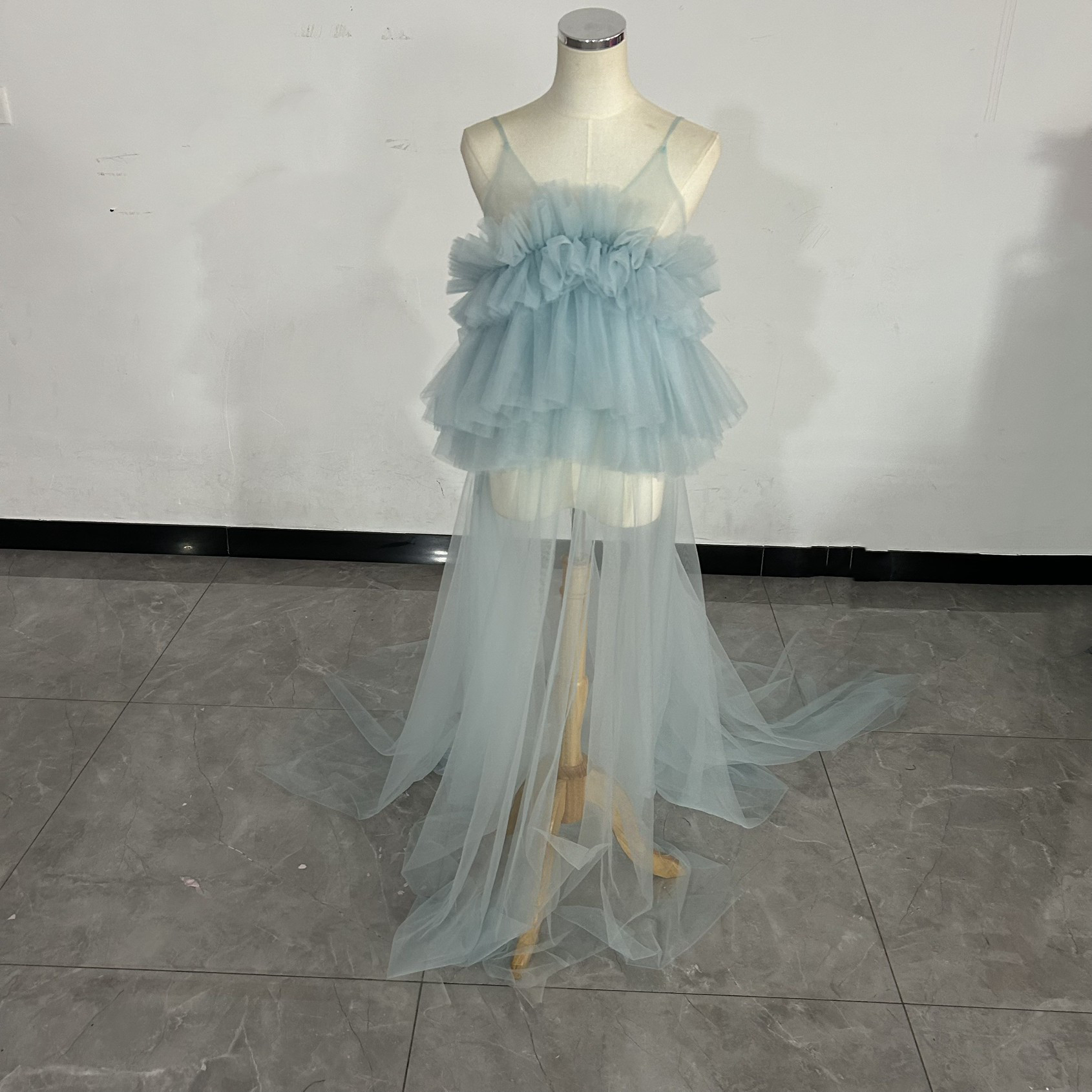 送料無料 ！上品！ペールトーンのミント チュールドレス ソフトチュール カラードレスオーバースカート優雅なシ 花嫁 結婚