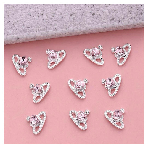 P379《2個》ネイルパーツ ピンク 王冠 姫 ティアラ クラウン シルバー