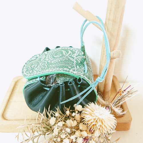 送料込】 革 レザー アクセサリー 巾着小物入れ 巾着袋 レザークラフト