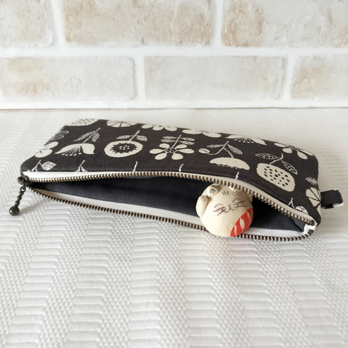 ペンケース スリム ぺたんこタイプの布ケース 文房具やメガネ入れに