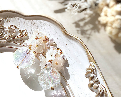 フラワータッセル 虹色バブル チャーム2個【a5004 海夏ピアス