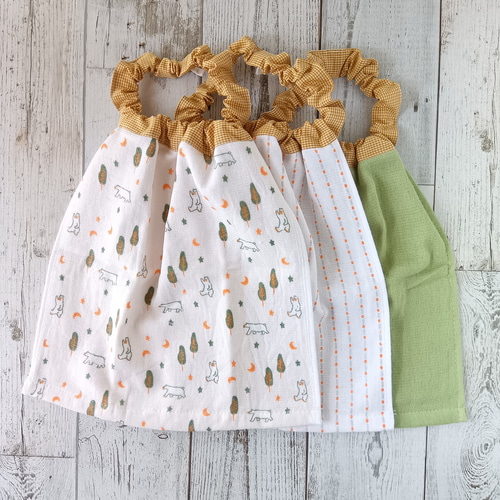 TA1-108-3S】パイルガーゼタオルエプロン＊クマの森（ホワイト  