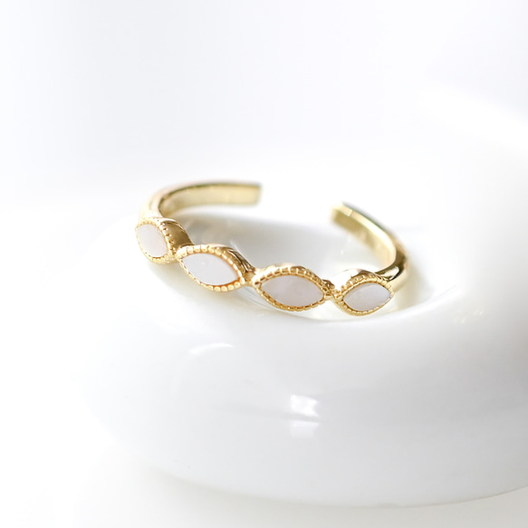 【送料無料】フリーサイズリング マザーオプパール　mother of pearl marquis 1枚目の画像