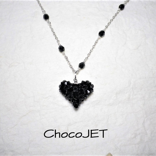スワロフスキーハートネックレス ブラックジェット・クリスタルビーズ