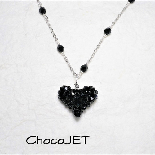 スワロフスキーハートネックレス ブラックジェット・クリスタルビーズ