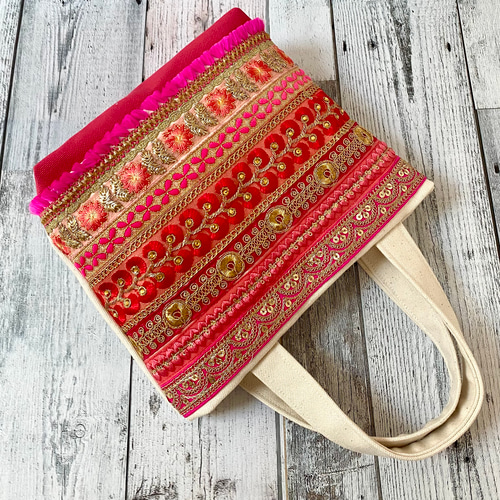真夏カラーが個性的なインド刺繍リボンのトートバッグ【Sサイズ