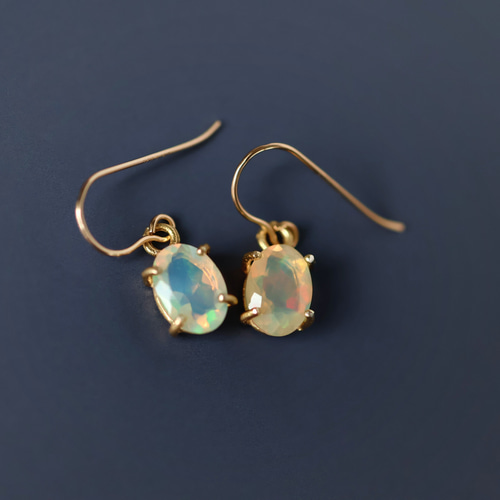 14kgf エチオピア産オパール枠留めピアス/イヤリング 金属アレルギー