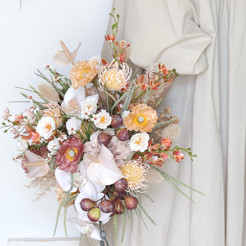 秋のくすみ系クラッチブーケ ブートニア付き アーティフィシャル