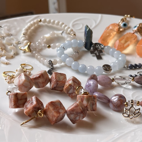 天然石オパールブレスレットムーン月ハンドメイド作家様