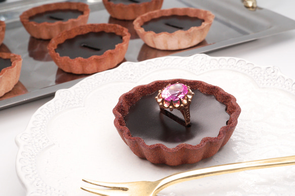ひとくちチョコタルトなリングスタンド（直径60mm） ／本革製 その他