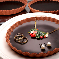 チョコタルトなアクセサリートレイ Mサイズ（直径120mm）／本革製 2枚目の画像