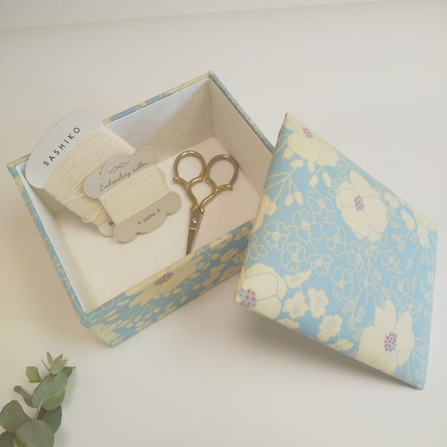 カルトナージュのスクエアBOX（水色） フリーボックス・小物入れ