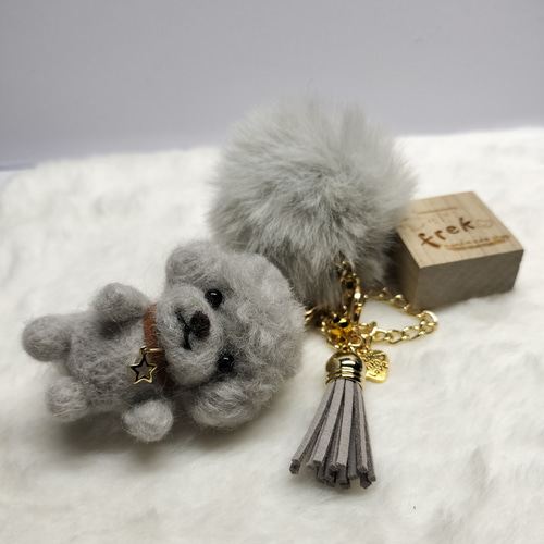 羊毛フェルト＊fluffy teddy【グレー】 羊毛フェルト＊fluffy teddy【グレー】