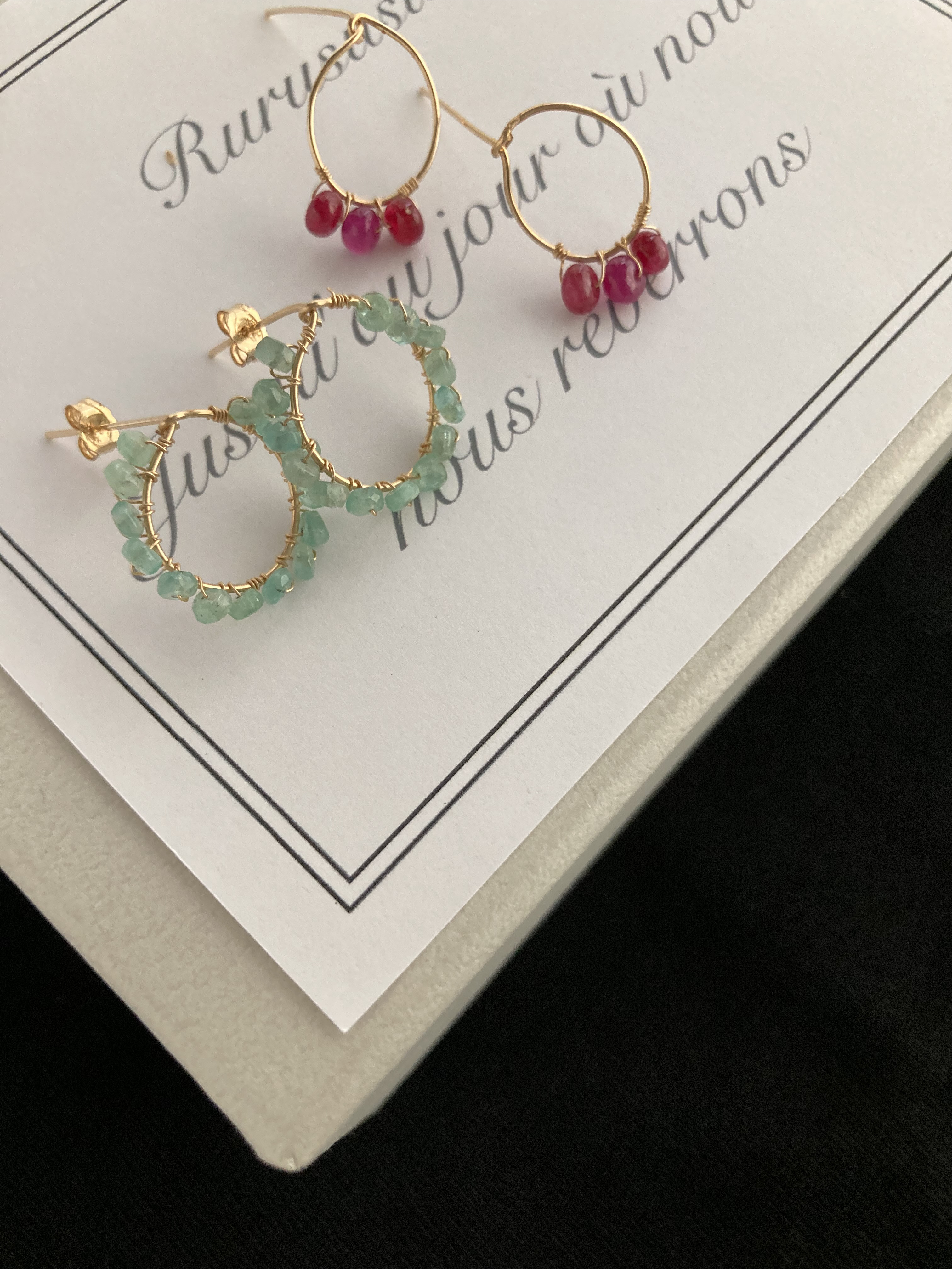 エメラルドのピアス¥5,500