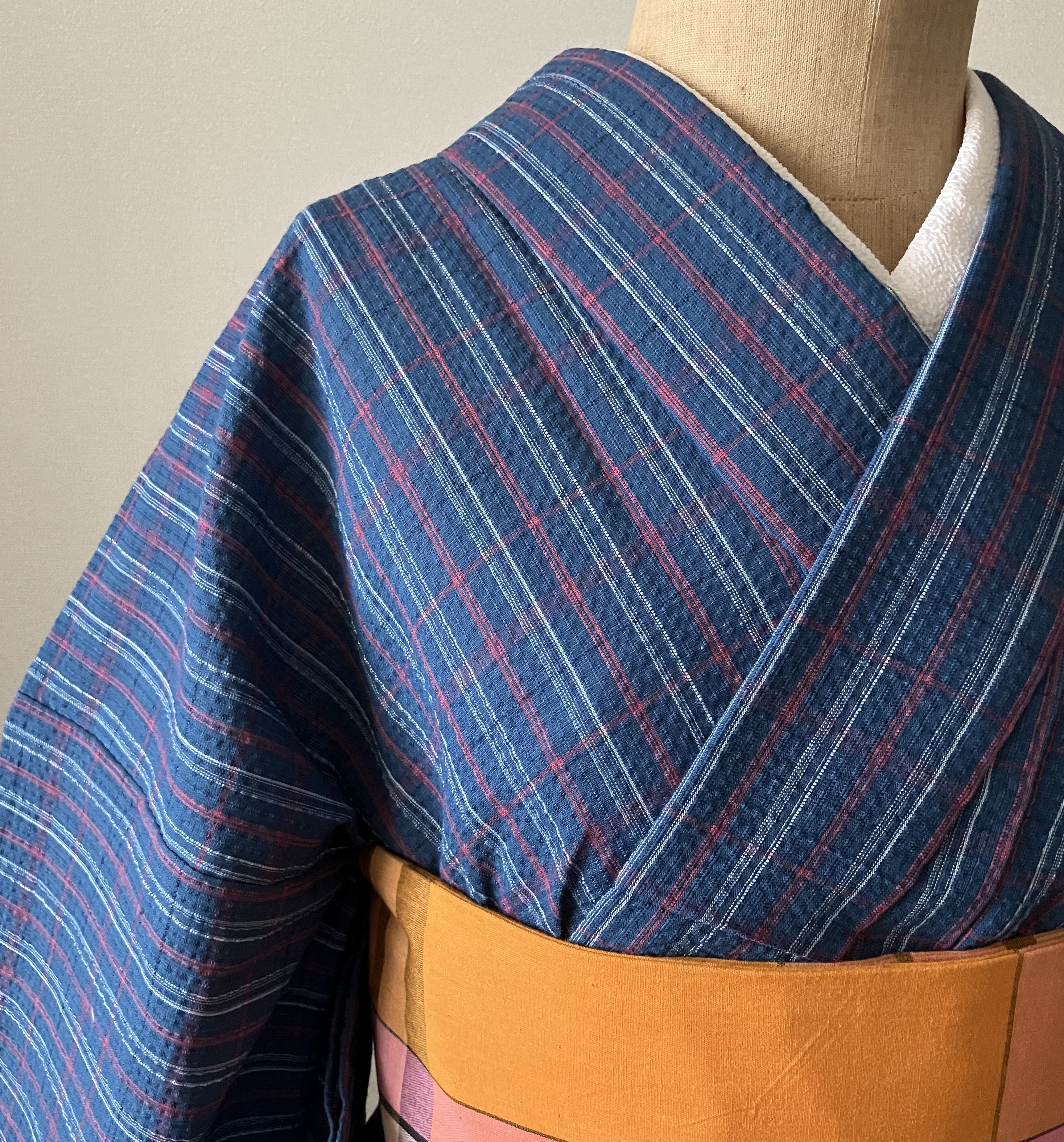 浴衣/単衣　あわしじらインディゴ色　赤白格子柄