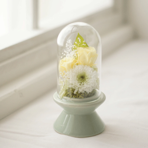 仏花】ミニサイズガラスドーム入り仏花 バラとポンポンマム（イエロー