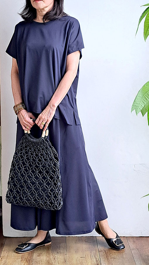 セットアップ　マーメードスカートとフレンチスリーブプルオーバー