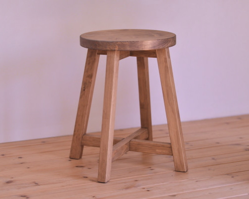 黒茶　国産ひのき　丸椅子　スツール 黒茶様専用 国産ひのき 丸椅子 スツール 国産ヒノキの椅子