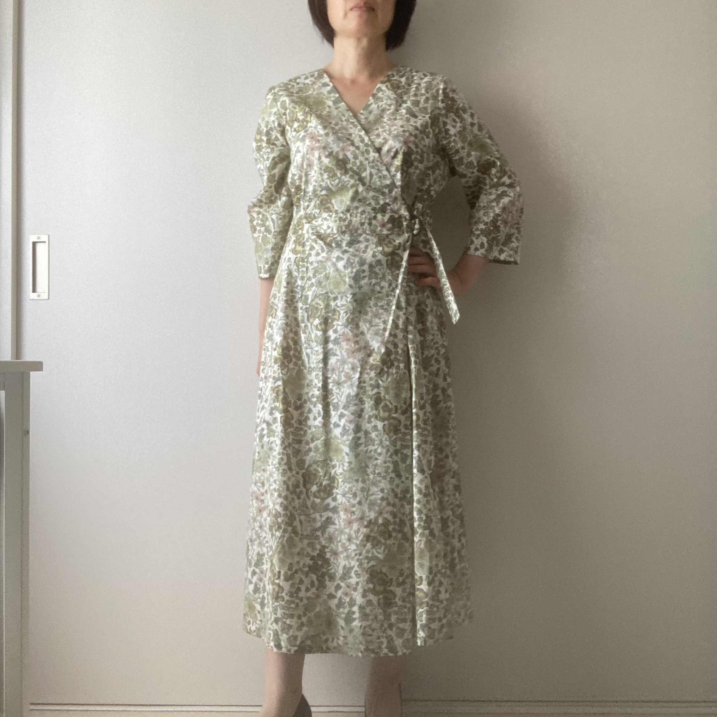 Liberty のカシュクールワンピース　グリーン