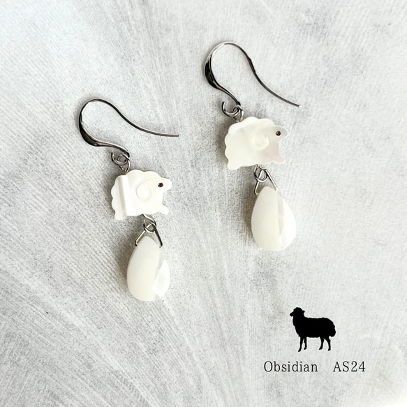 【junjun3232】新品　AHKAH　ZUZU　フリンジピアス junjun3232様専用】新品 AHKAH ZUZU フリンジピアス - メルカリ