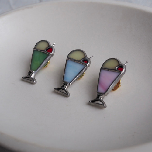 クリームソーダピンバッジ ピンバッチ maumau 通販 18047857｜Creema