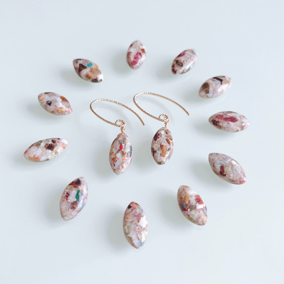 特集掲載《10月誕生石》ピカソコッパー ピアス イヤリング　プレゼント アレルギー対応 ギフト トルマリン オパール 1枚目の画像