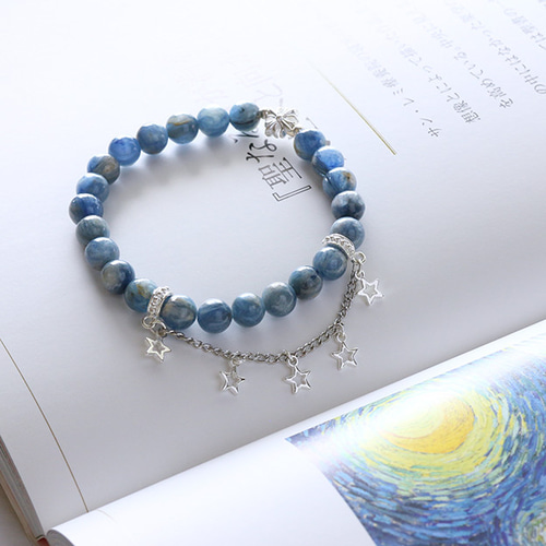 星月夜』天然石カイヤナイトのブレスレット ♪送料無料♪ 青 ブルー 海
