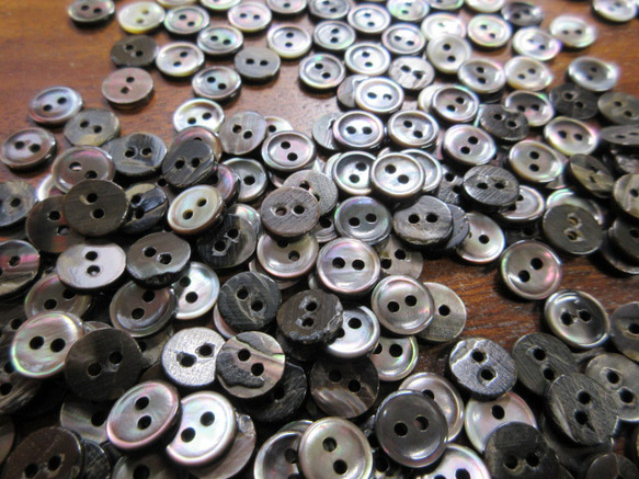 黒蝶貝のボタン　10mm　カップ型　　20個 9枚目の画像