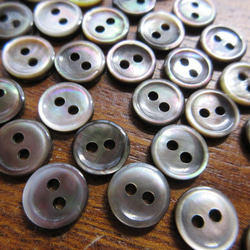 黒蝶貝のボタン　10mm　カップ型　　20個 3枚目の画像
