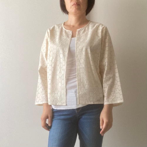 コットンエンブロイダリーレースのカーディガンジャケット きなり  