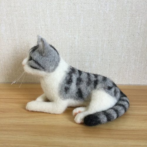 サバ白 猫のフレーム 羊毛フェルト わか ハンドメイド