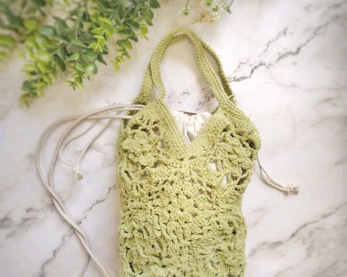 現品　手作りハンドメイドかぎ針編み人形ショルダーバッグ 手作り 毛糸 刺繍 かぎ針編み ニート ショルダーバッグ トートバッグ