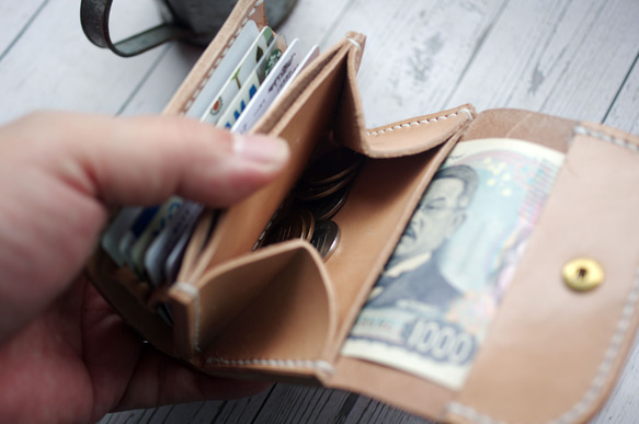 本革縦お札を折らないカードミニ財布（受注制作） 