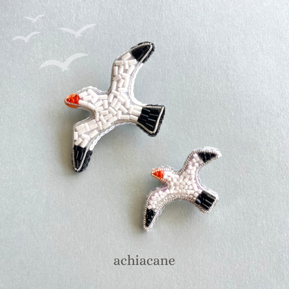 ✴︎2個セット✴︎送料無料✴︎親子カモメのビーズ刺繍ブローチ 夏 海 