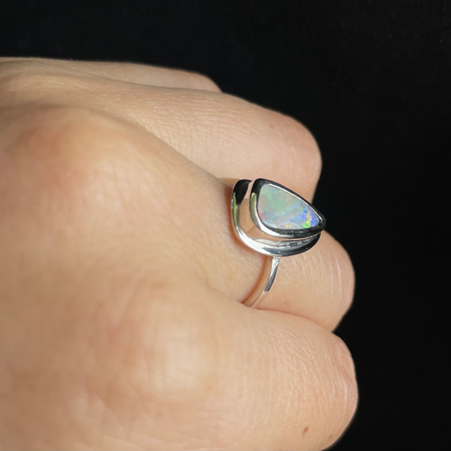 ❤美麗『遊色オパール』✨✨ 0.82ct Natural Multicolor Opal, Round, Translucent