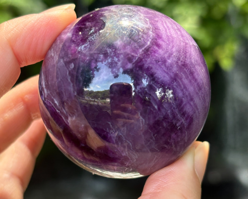 色鉛筆で描いたようなシルキーフローライト スフィア 丸玉 素敵