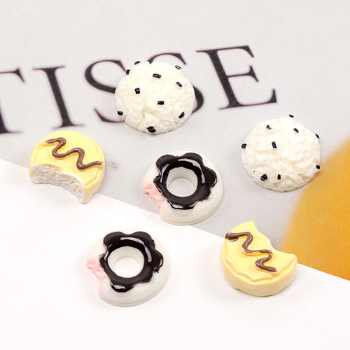 A5465-B 30個 スイーツデコパーツ パン ミニチュアスイーツ貼付け  