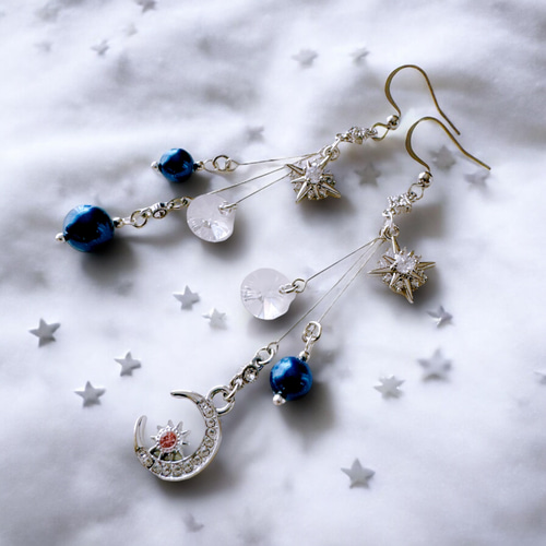 再販】月と星のゆらりんピアス／イヤリング（シルバー） ピアス