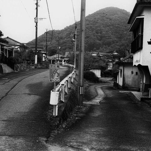 モノクロ写真集『60Hz』 ZINE・小冊子 オッキー 通販 18051768｜Creema