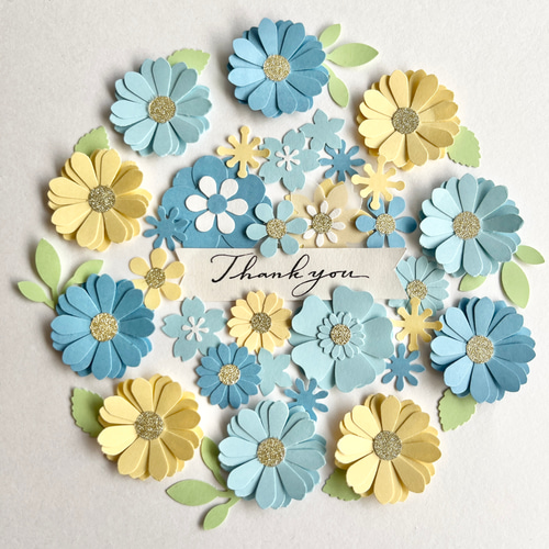 卒園　スクラップブック　アルバム　ペーパークラフト　クラフトパンチ　花　花束 花束 ブーケペーパーフラワー クラフトパンチ アルバム素材 寄せ書き