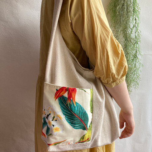 こだわり麻の爽やかなワンショルダーバッグ 重さ166g！とっても軽量  