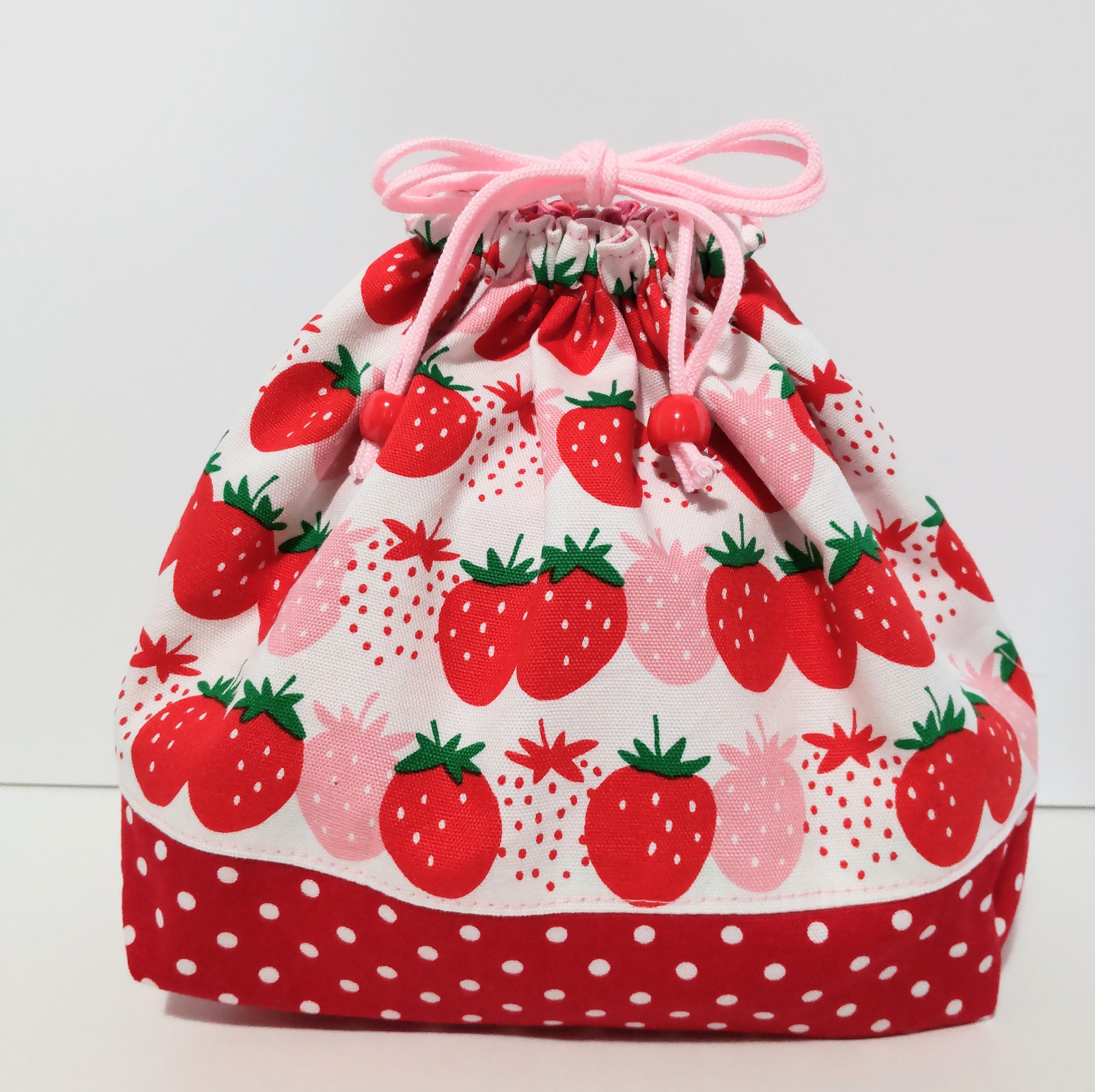 いちご 柄◇オーダー◇ ランチョンマット 巾着袋 給食袋 コップ袋  