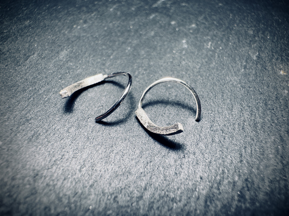silver925 キャッチレス　フープピアス 1枚目の画像