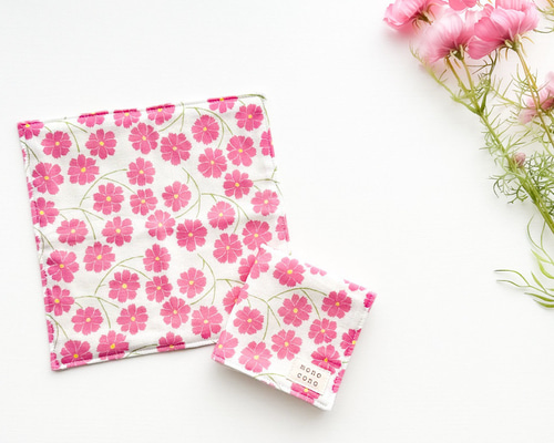 モモンガハウス(花・パンダ柄)夏仕様  涼しい夏生地を使用❗️ 1550円 d9a04d99d3e43f0237e017023d1425