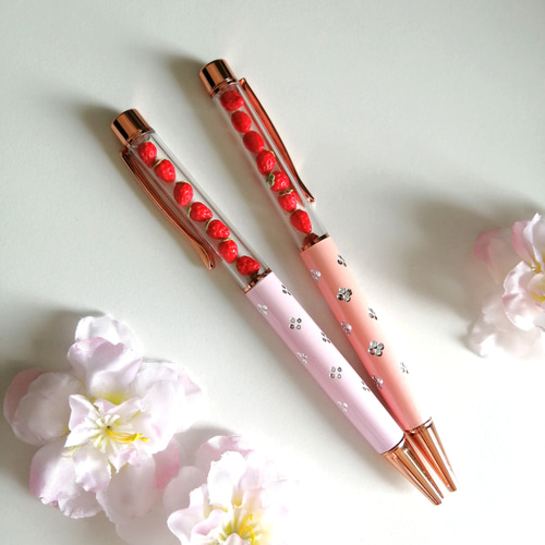 【国内即発送】 数量限定【かわいい苺ボールペン♡】 ペン・筆記用具 jellium 筆記具