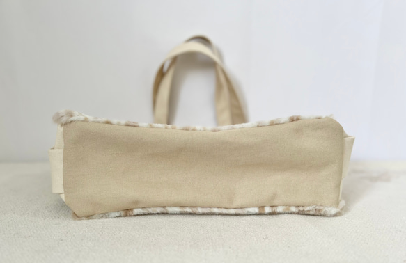 【Lサイズ】雪豹　ボア　倉敷帆布使用　肩掛けトートバッグ　サイドポケット　akaneko レオパレード 6枚目の画像