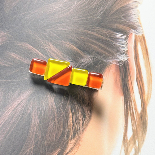 ガラスタイルのヘアクリップ◇ビタミンカラー◇四角と三角 ヘア 